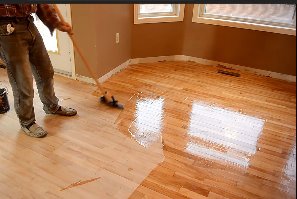 Does Your Hardwood Floor Need Refinishing?